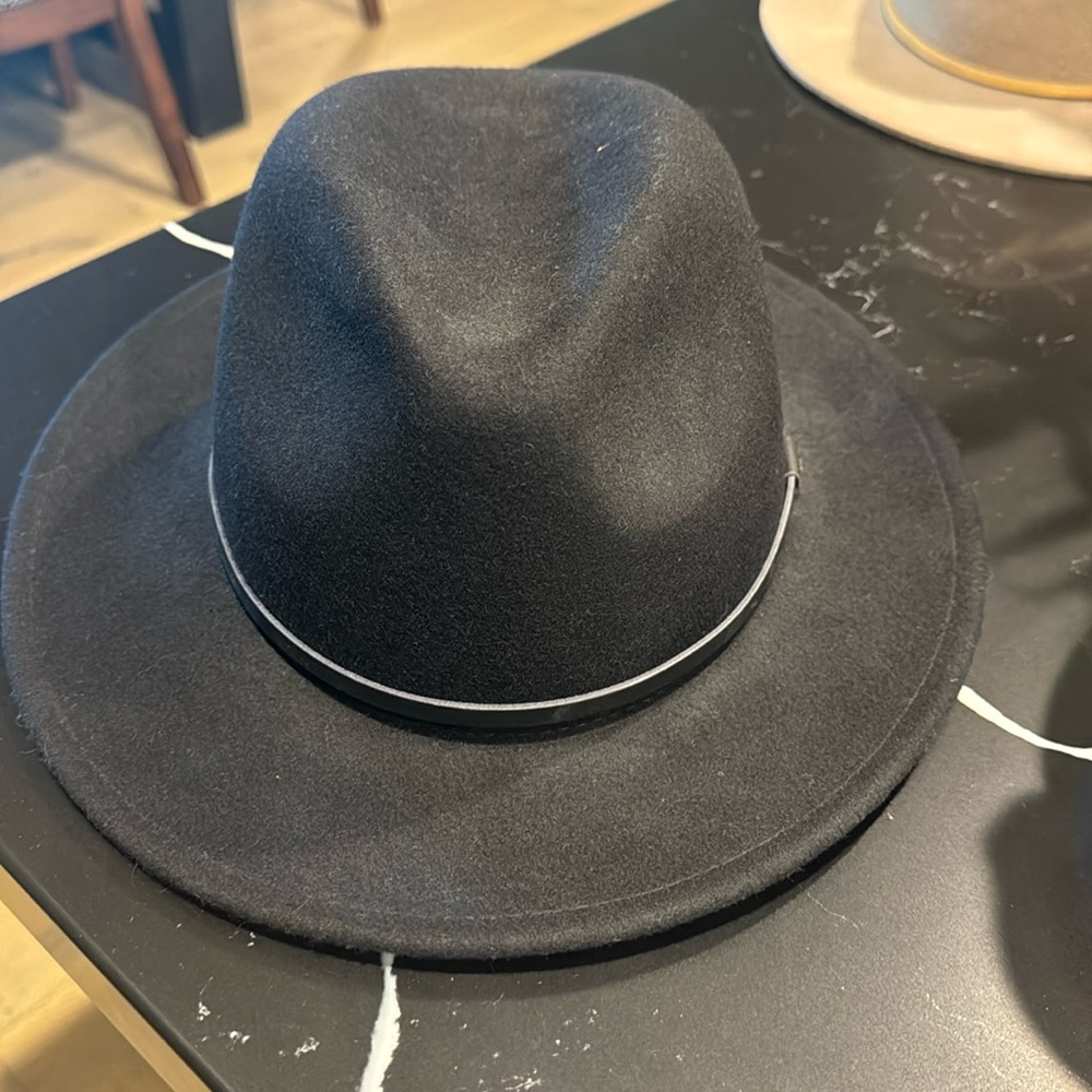 Black wool hat